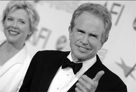 http://i719.photobucket.com/albums/ww193/dayaken/warren-beatty-1.jpg?t=1276854804